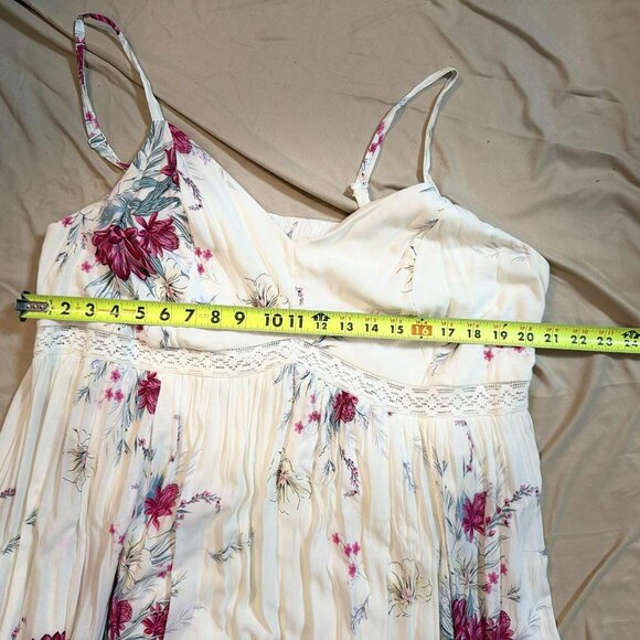 NWOT Torrid Ivory Floral Challis Maxi Dress / Sun dress PLUS SIZE 3 - Picture 13 of 15